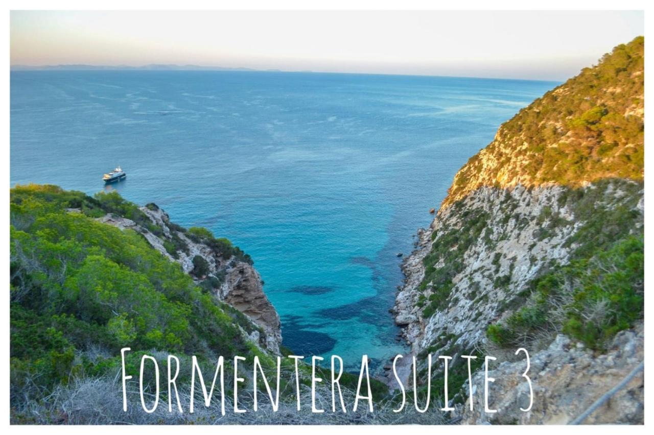 Formentera Suite 3 Es Pujols Exterior photo